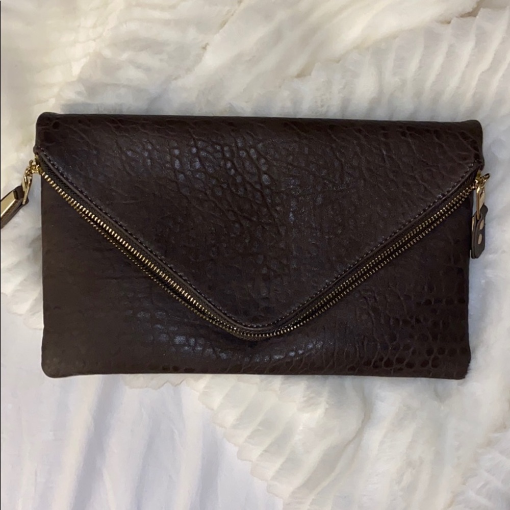 FRANCESCAS BOUTIQUE HUNTER GREEN LEATHER CLUTCH